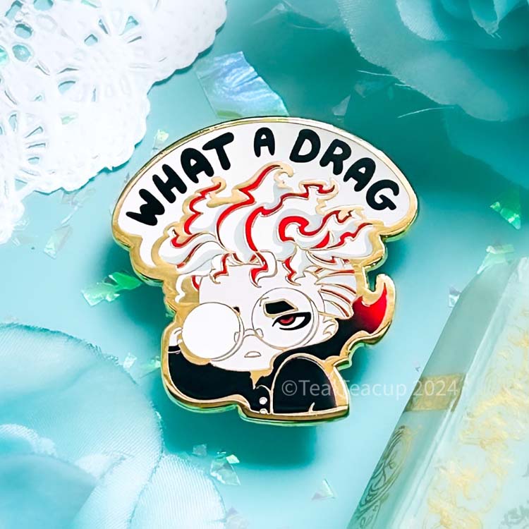 FACE OKA トランプ What a Drag Okarun Pin – TealTeacup LLC