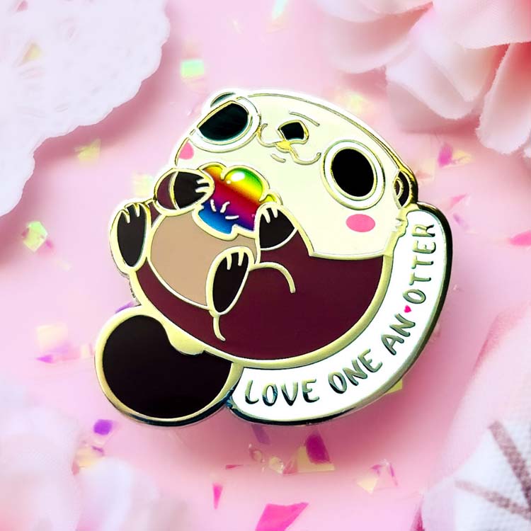"Love one an Otter" Chonk Sea Otter Pin Enamel Pin